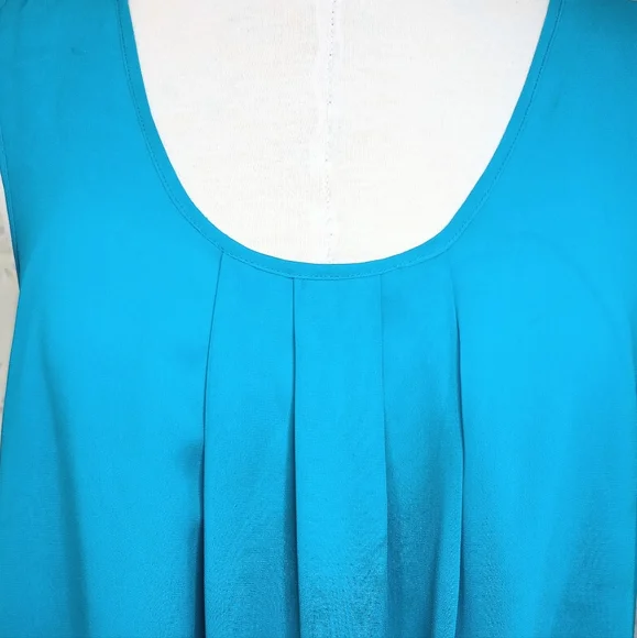 Little Mistress Beaded Embroidered 1920s Inspired Sleeveless Blouse - Picture 6 of 11